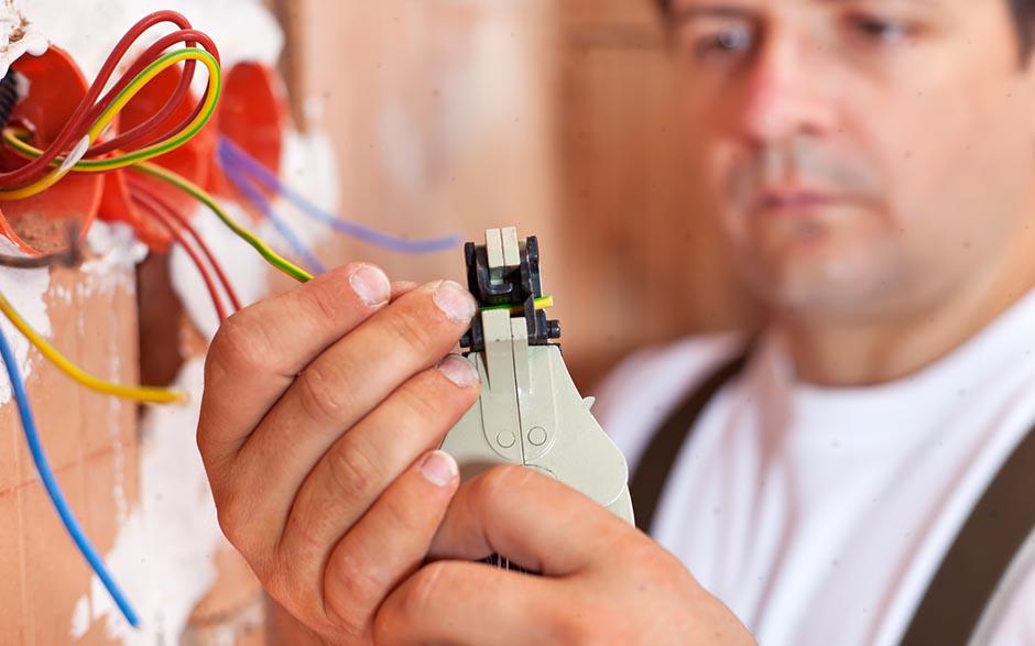 électricien en bâtiment Garches